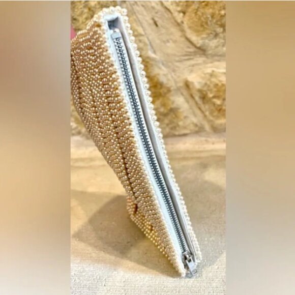 Vintage 1950s beaded faux pearl purse clutch with silver stripes and zipper - Picture 2 of 15